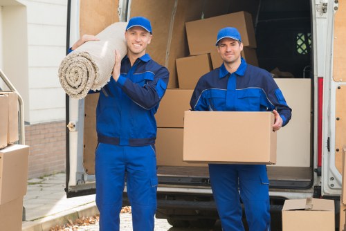 Local removals service planning a move in Harringay